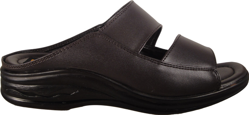 Action synergy sandals top
