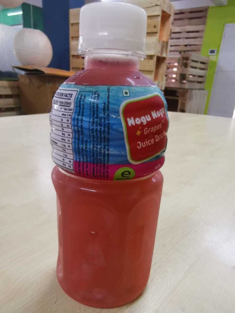 Mogu Mogu Drink Strawberry Juice (6 Packs) Drinks for Kids with Nata de  Coco (Coconut Jelly), 6 Packs - Food 4 Less