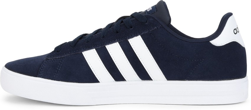 Adidas daily best sale 2.0 zwart