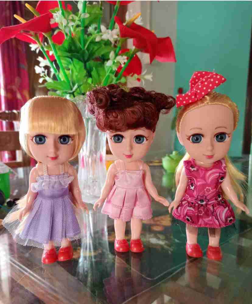 3 cute dolls