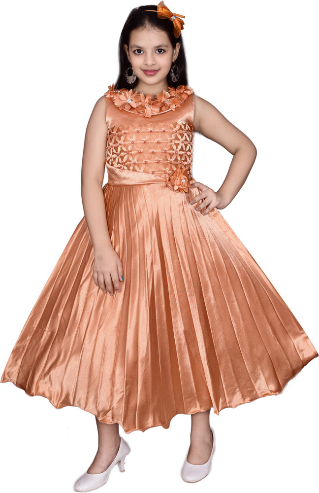 Baccho ki gown Clearance