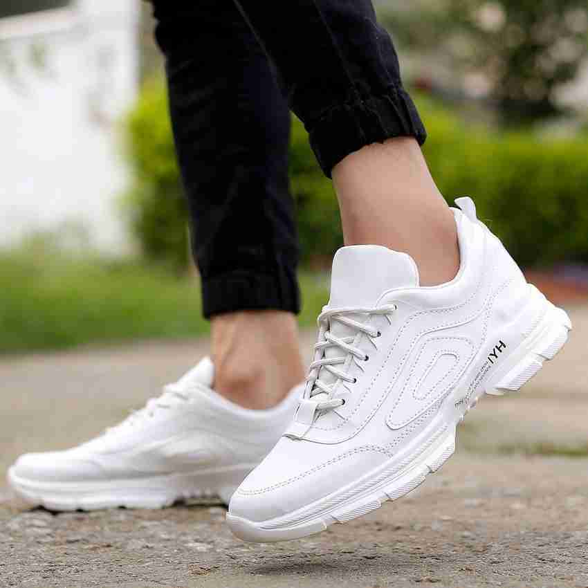 White on sale ups sneakers