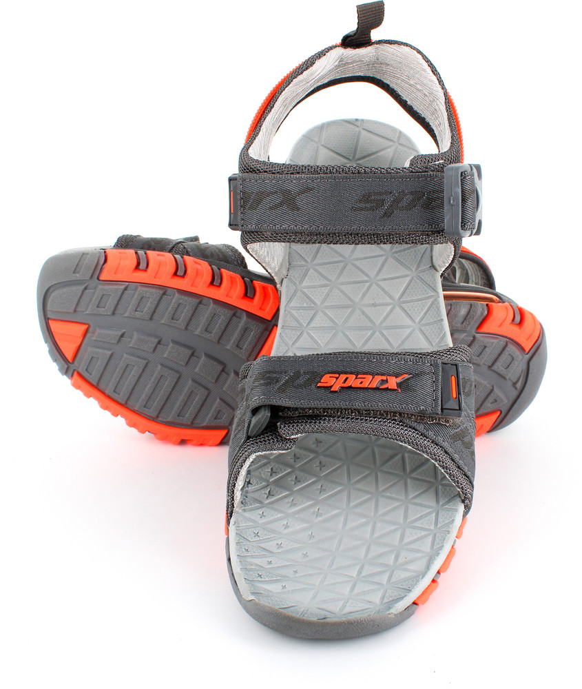 Sparx sales sandal 11