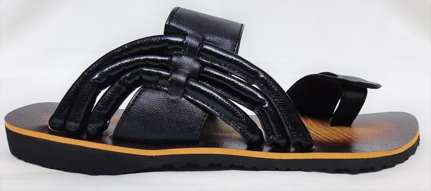 The Simple Chappal Men Black Sandals Buy The Simple Chappal Men