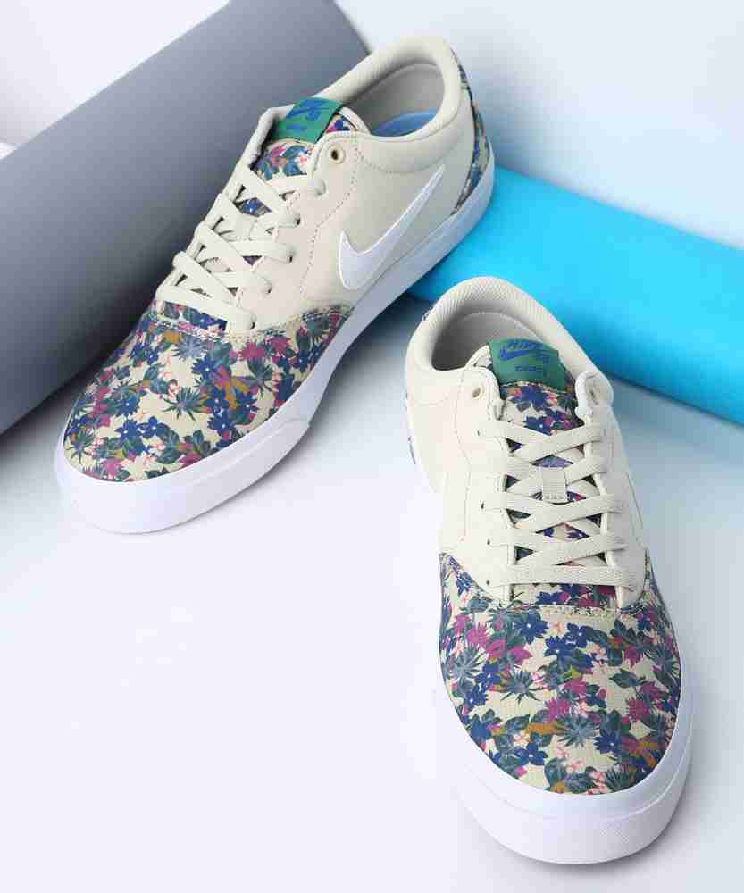 NIKE SB Charge Premium Sneakers For Men - Buy NIKE SB Charge  