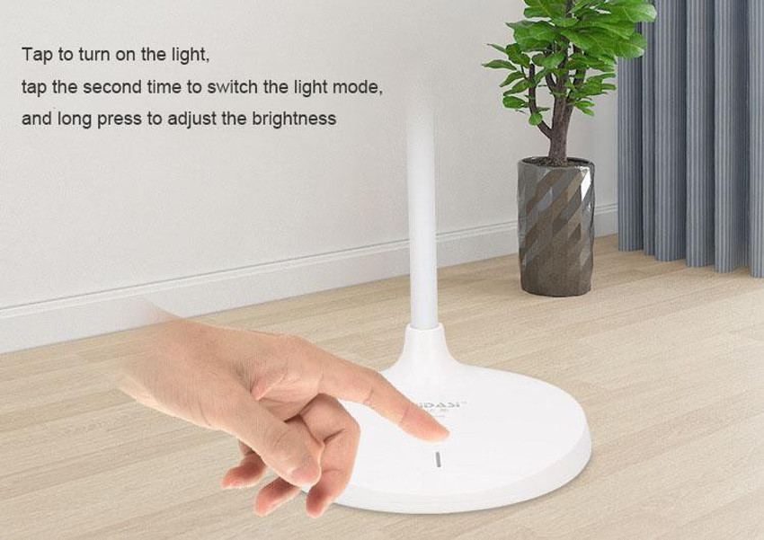 Goodmans led usb desk light 2025