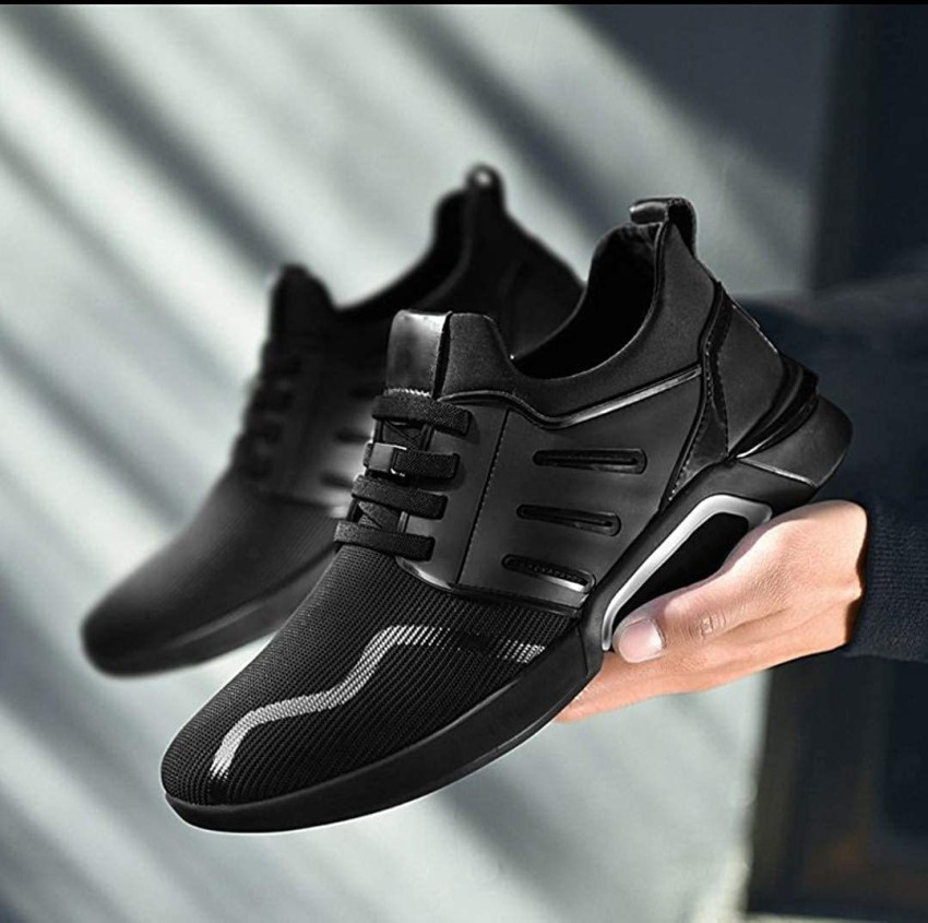 Black sports deals shoes mens