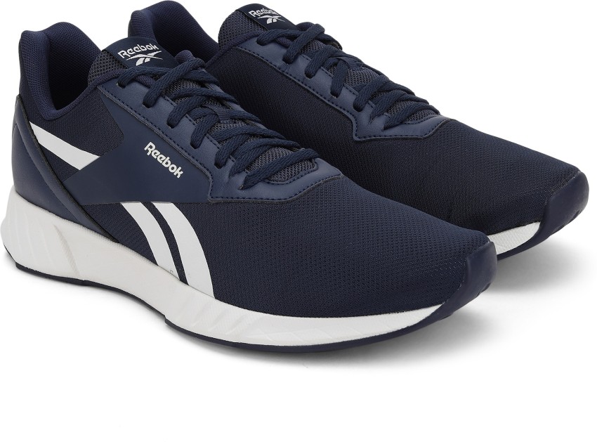 Linio zapatos outlet reebok kanui