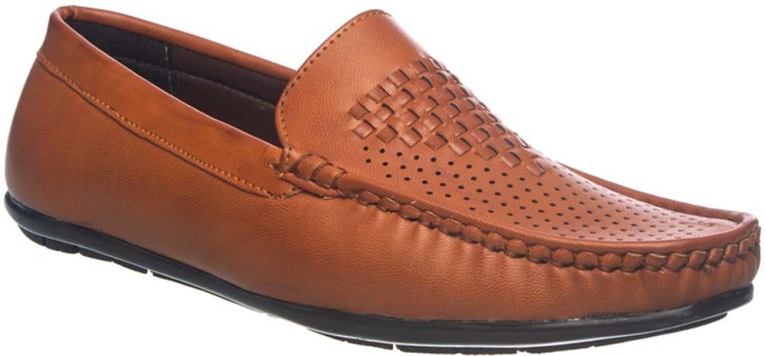 Save big on the best Khadim shoes today.