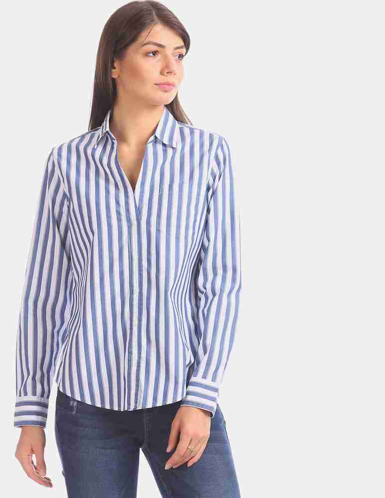 Gap womens button down shirts sale