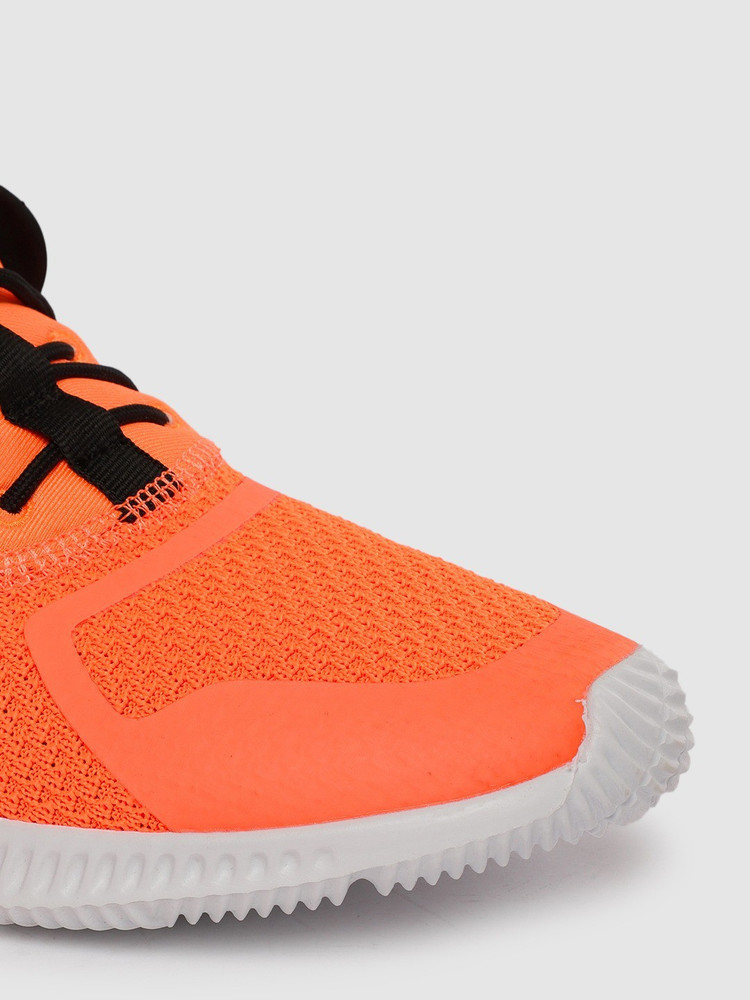 Wildcraft carbine clearance shoes