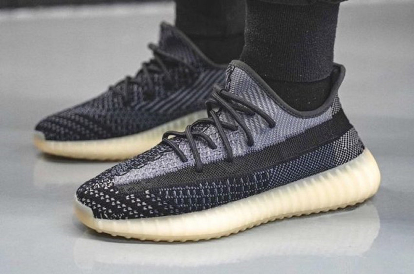 adidas yeezy boost 350 v2 black running shoes