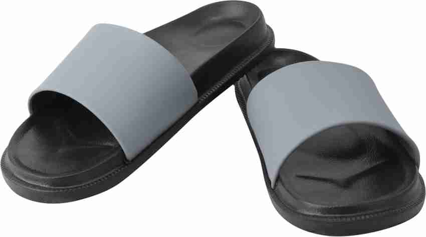 Plain black hotsell mens sliders