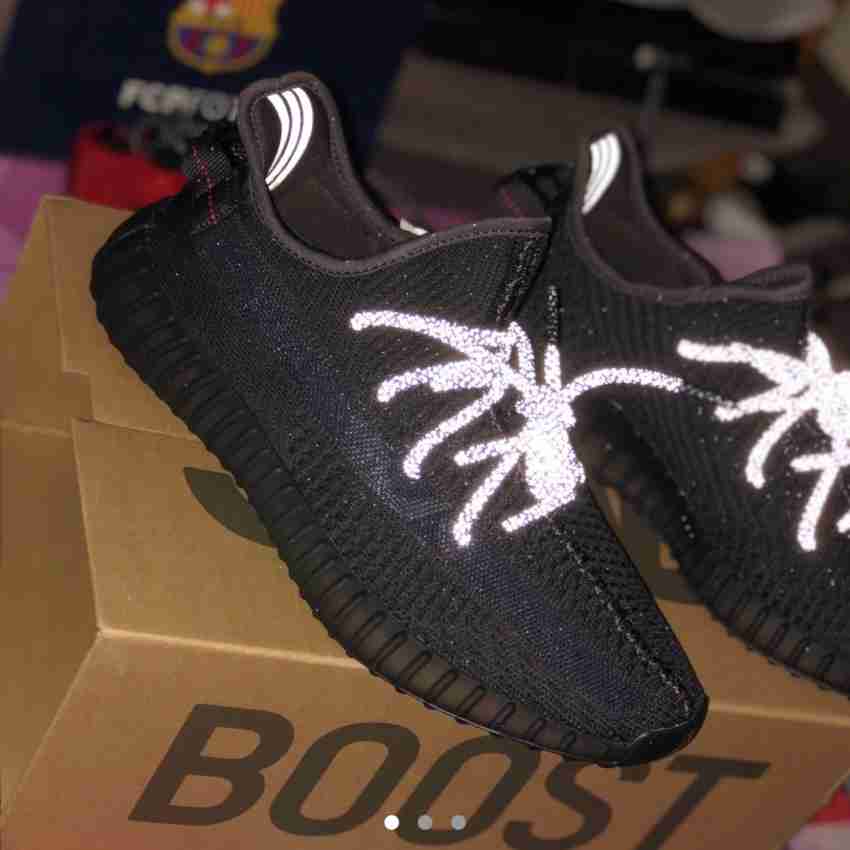 Multicolor Casual Wear Adidas Yeezy Boost 350 V2 Tail Men's Sneakers  Running shoes
