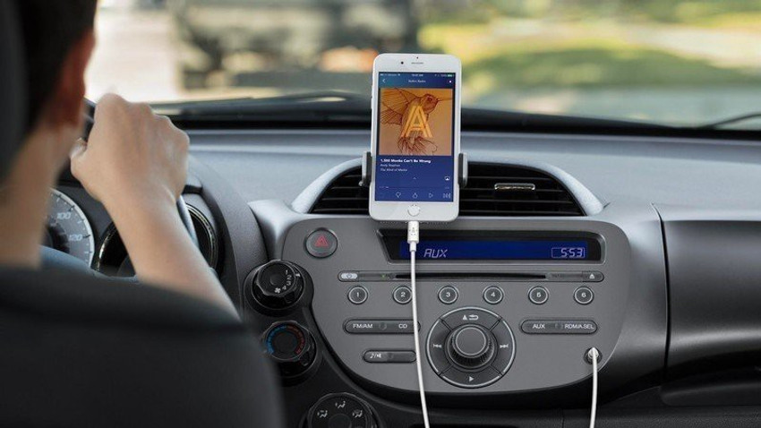 Cable to connect iphone outlet to car aux