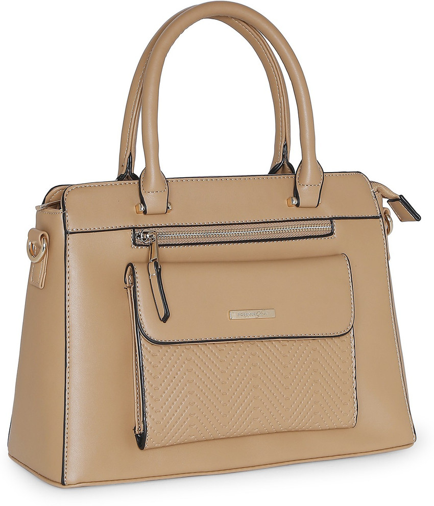 Pantaloons ladies handbags store