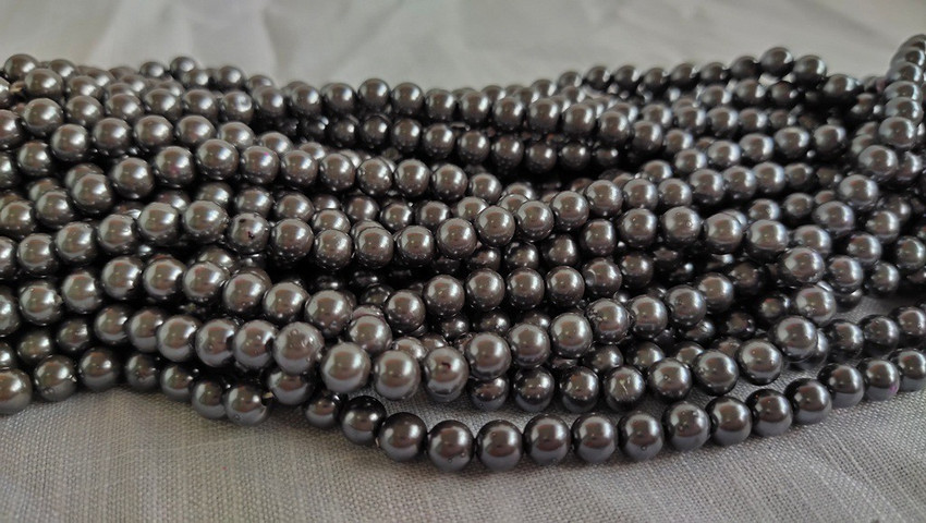 Grey pearl beads top
