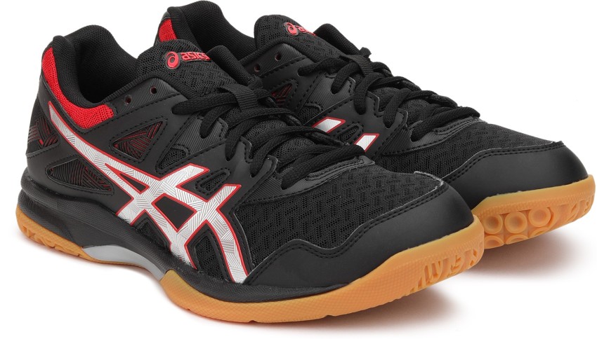 Asics badminton best sale shoes flipkart