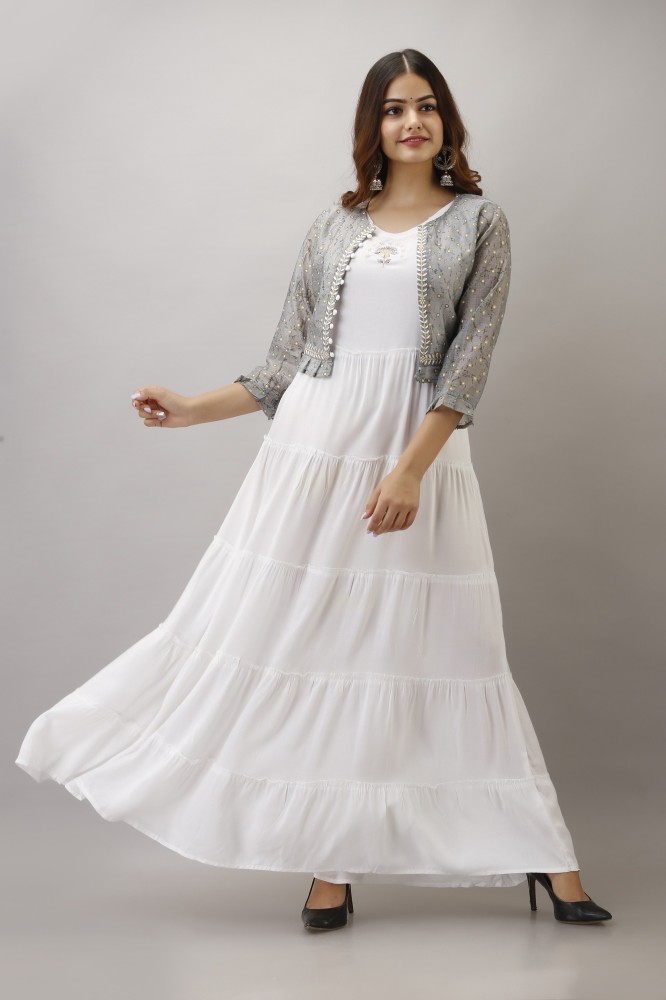 25 Stylish Models of White Kurti Designs for Every Occasion
