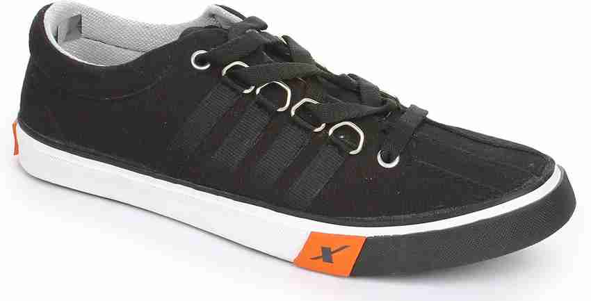 Sparx canvas hot sale shoes flipkart
