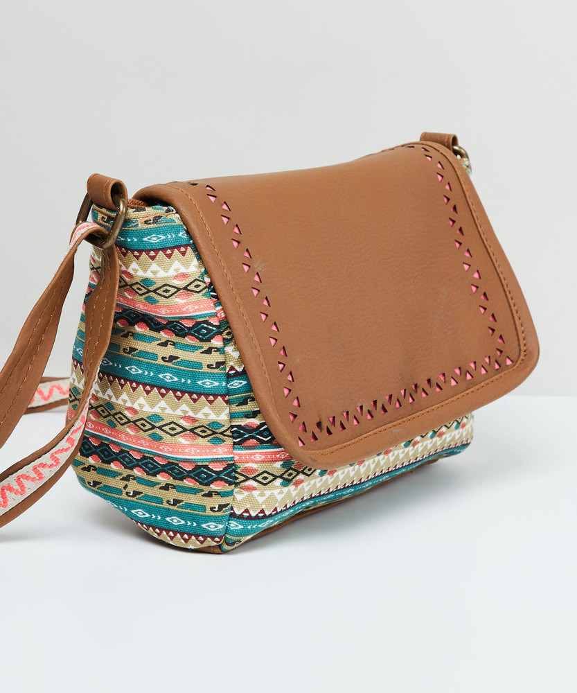 Tavisha max bags online