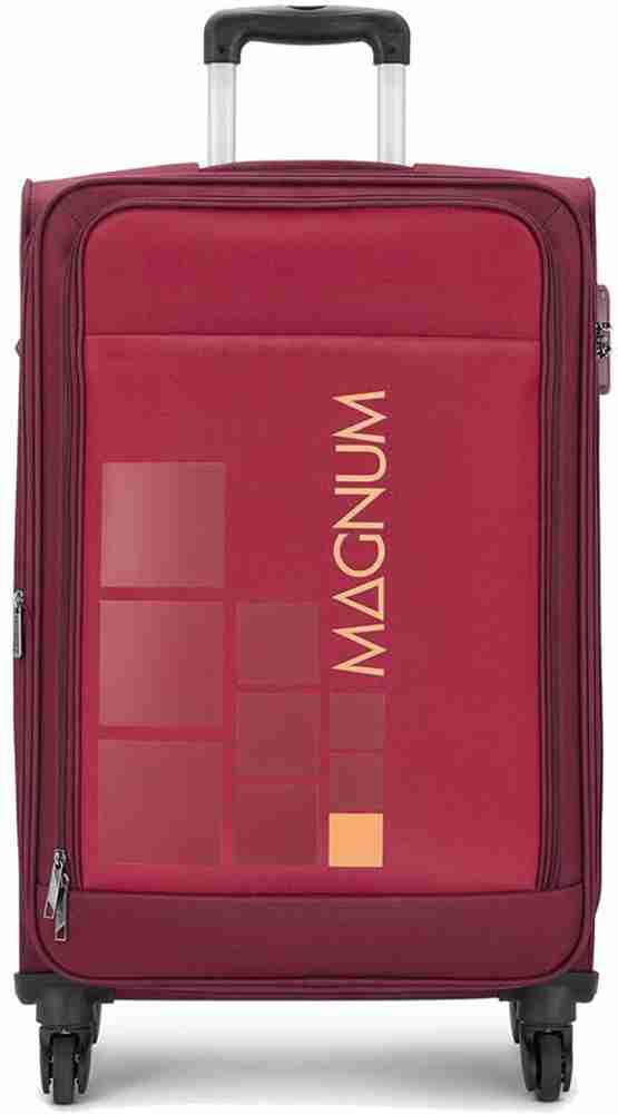 Magnum STORM 77 4W Expandable Cabin Check in Set 4 Wheels 22
