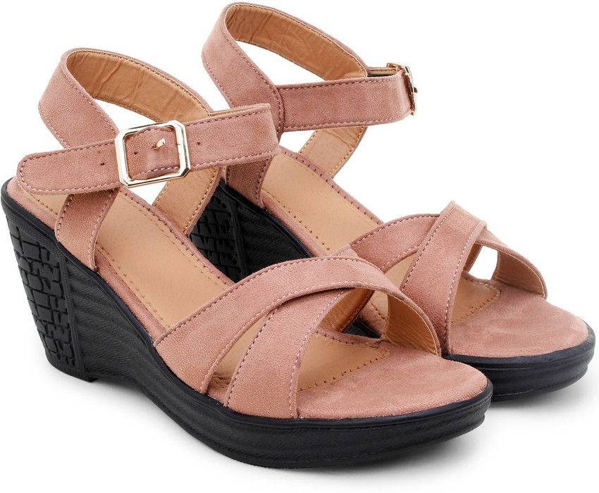 Normal discount heel slippers