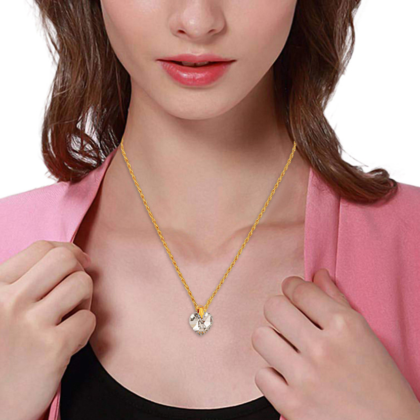 Crystal heart glow in sale the dark necklace flipkart