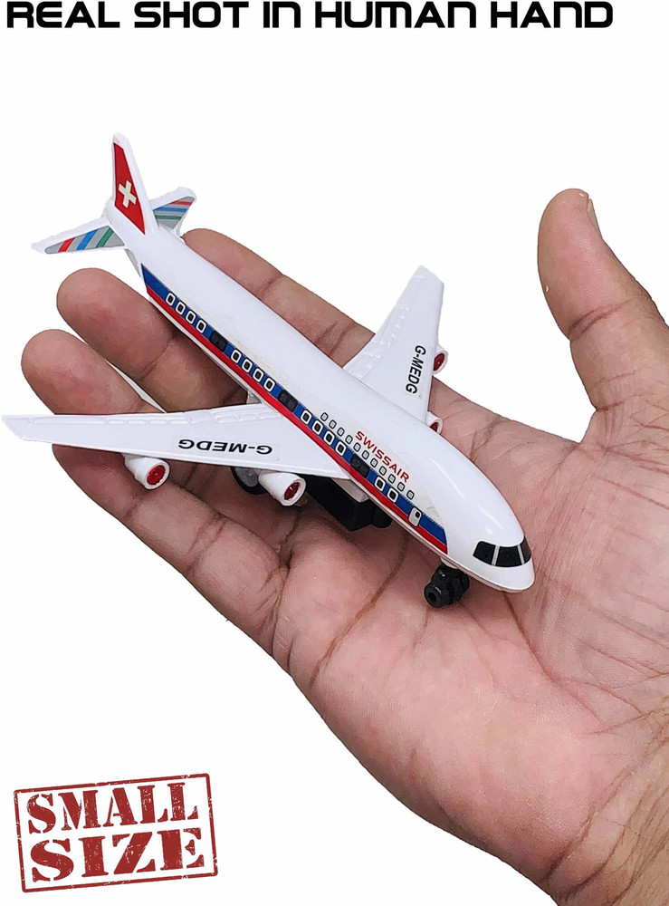 Small toys for airplane best sale