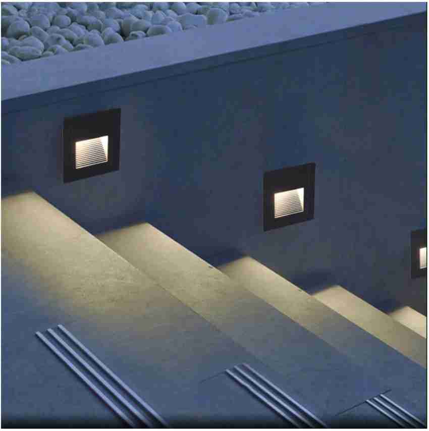 Outdoor foot light outlet