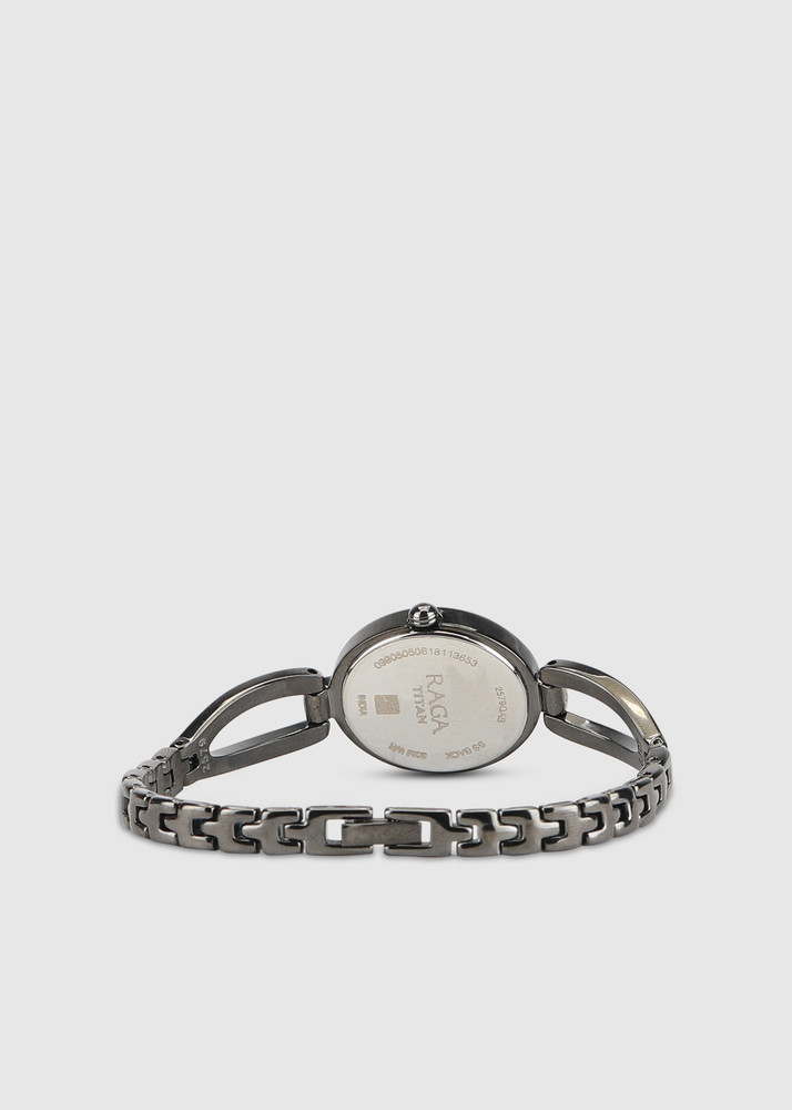 Titan 2579qm01 top
