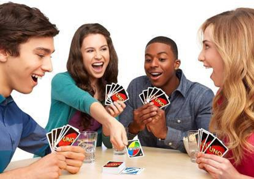 DOS Card Game From the Makers Of UNO For 2-4 Players Ages 7Y+