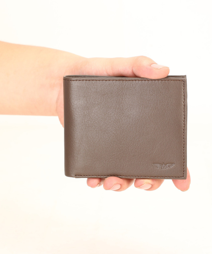 PARK AVENUE Men Tan, Brown Genuine Leather Wallet Dark Brown - Price in India | Flipkart.com PARK AVENUE Men Tan, Brown Genuine Leather Wallet Dark Brown - Price in India | Flipkart.com