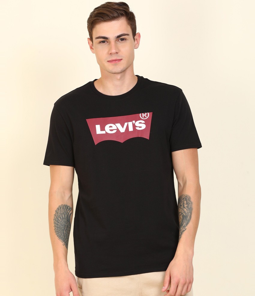 Levi'S Typography Men Round Neck Black T-Shirt - Buy Levi'S Typography Men  Round Neck Black T-Shirt Online At Best Prices In India | Flipkart.Com