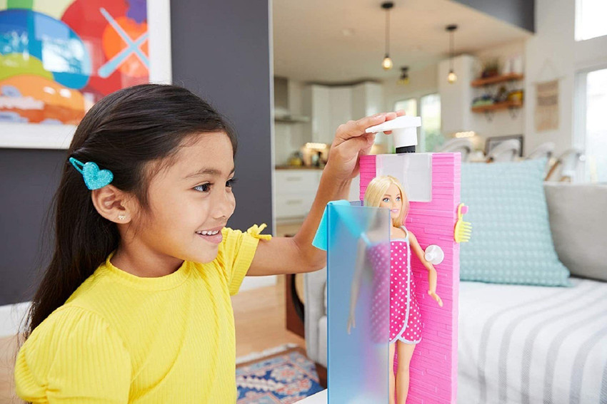 Barbie working on sale shower