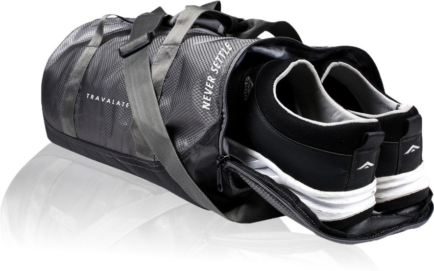 Gym bag with separate shoe compartment shop