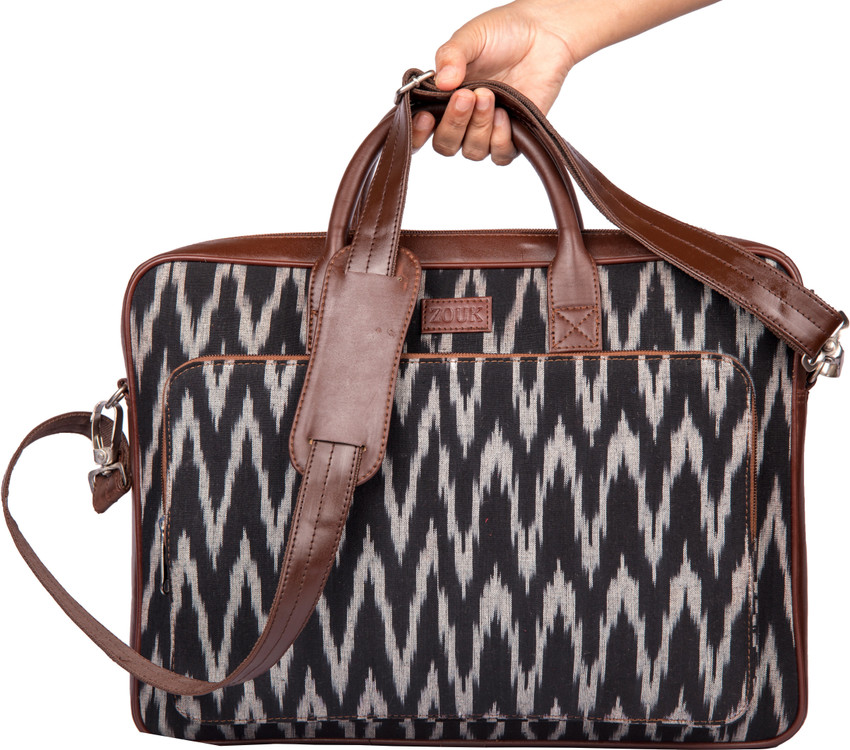Share 72+ ikat laptop bags xkldase.edu.vn