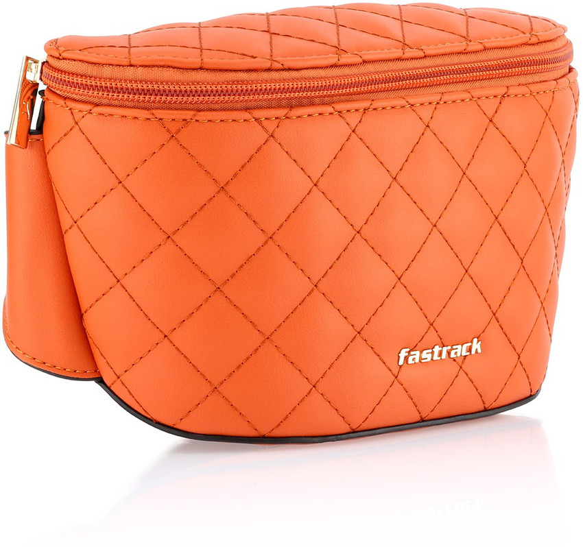 Fastrack best sale waist pouch