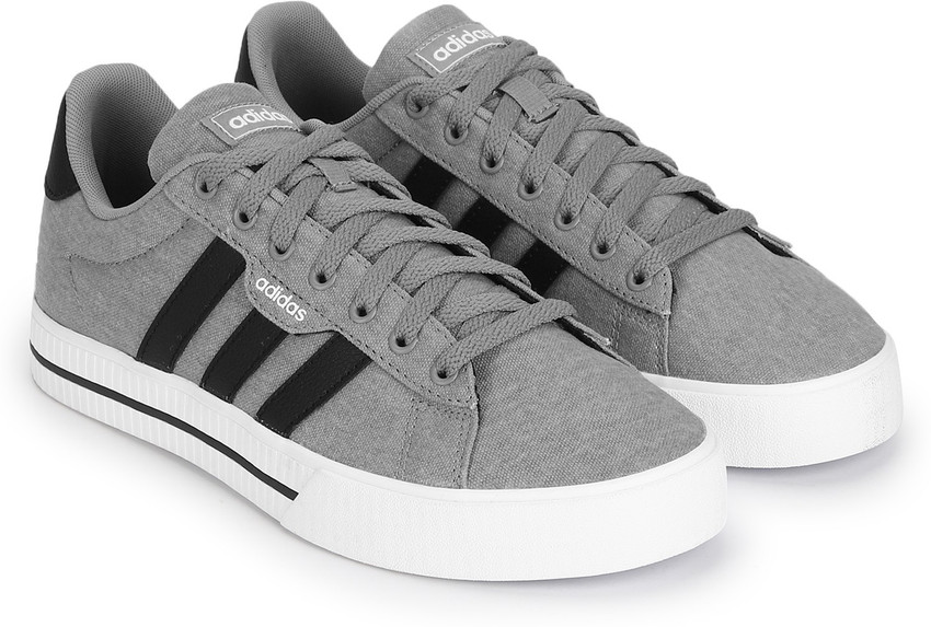 Adidas discount daily sneaker