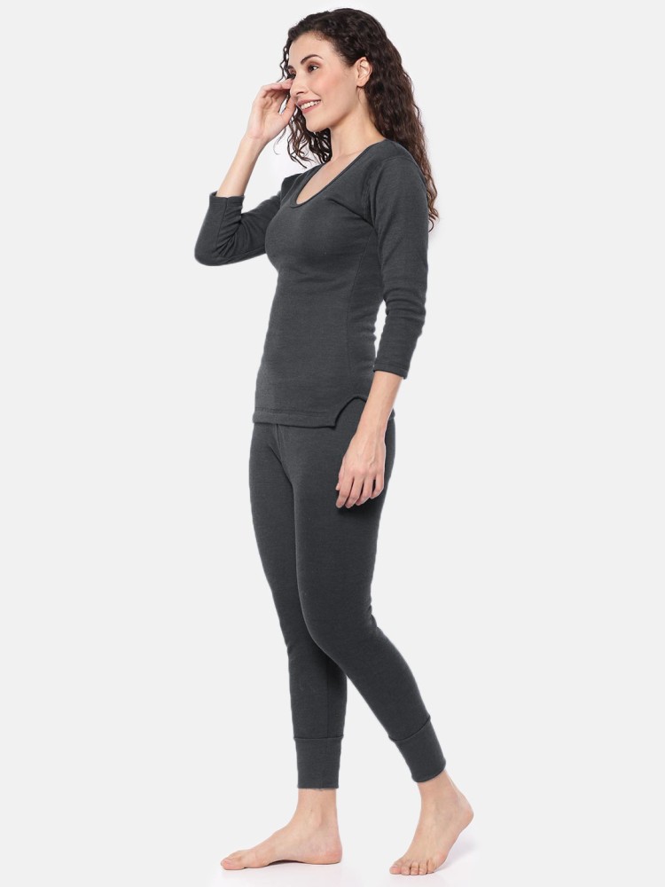 Buy Black Top and Bottom for Heavy Winters Thermal Wear for Women Online at  Best Prices in India - JioMart.