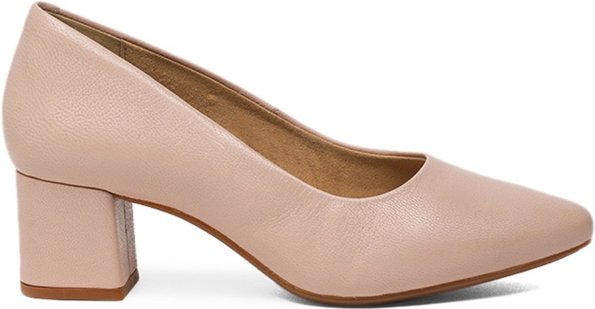 Hush puppies deals women heels