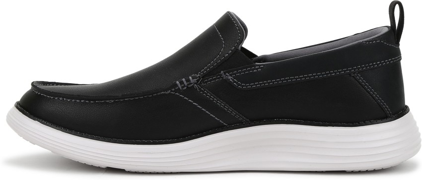 Skechers status outlet 2.0