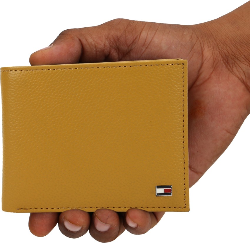 Tommy hilfiger online yellow wallet