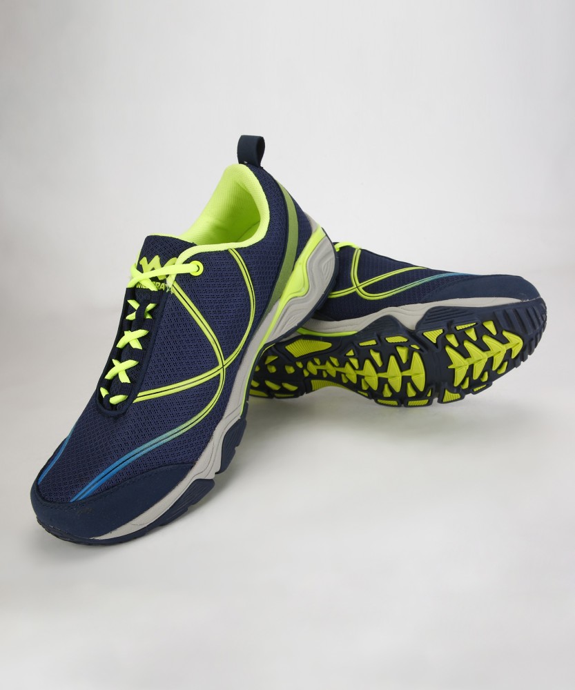 Wildcraft trail deals running shoes