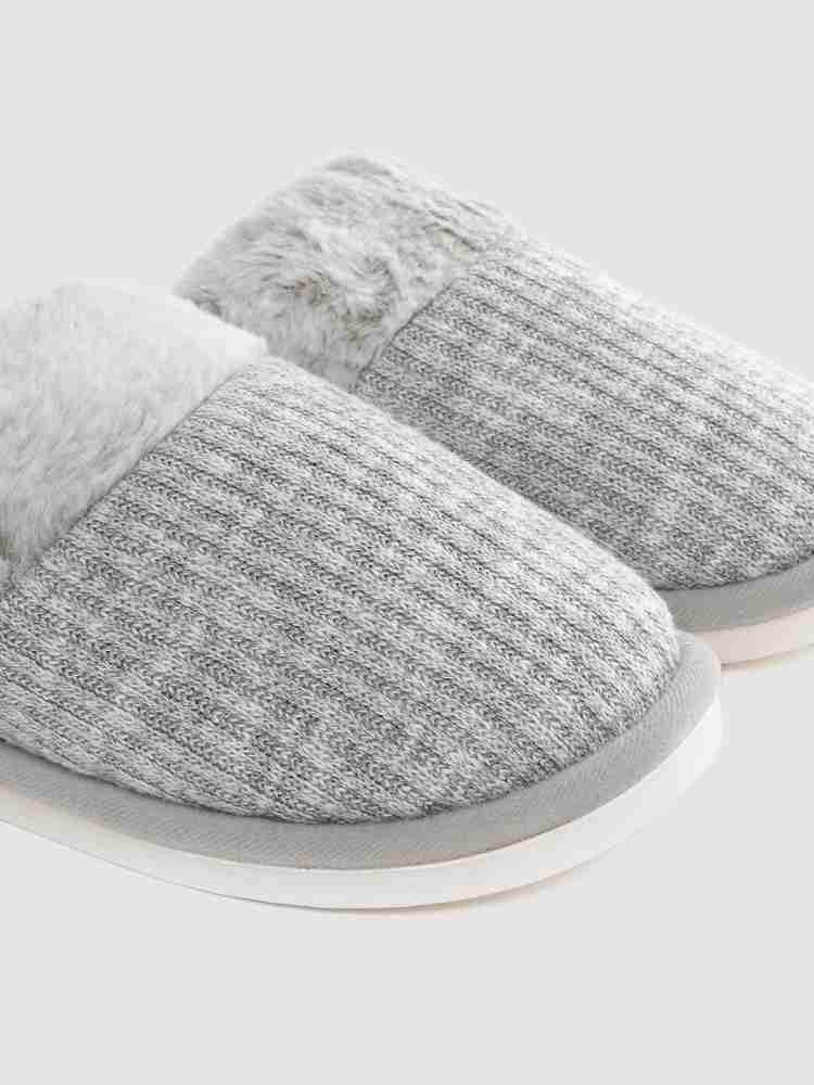 Womens 2025 gray slippers