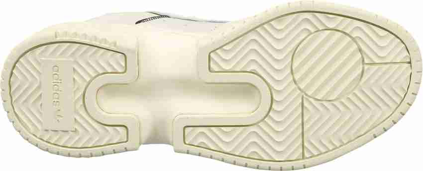 Beige adidas lage sale sneakers supercourt rx w