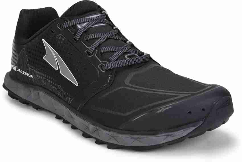 Altra superior hot sale 4 black