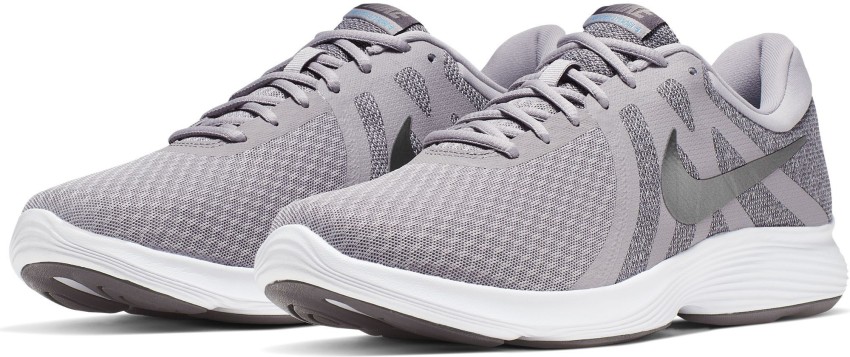 Nike men's revolution 4 running best sale shoe review