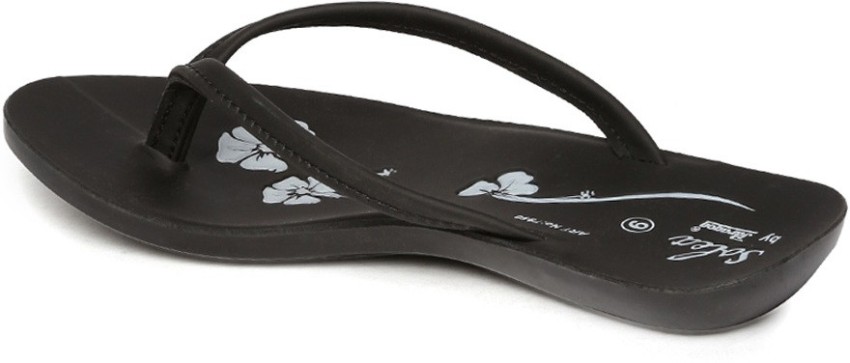 Dressy black flip outlet flops