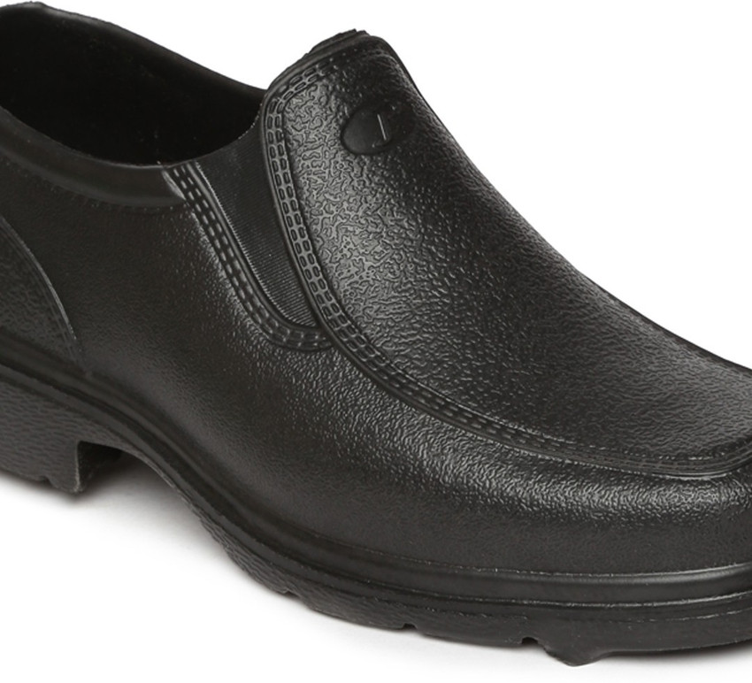 Paragon footwear price sale
